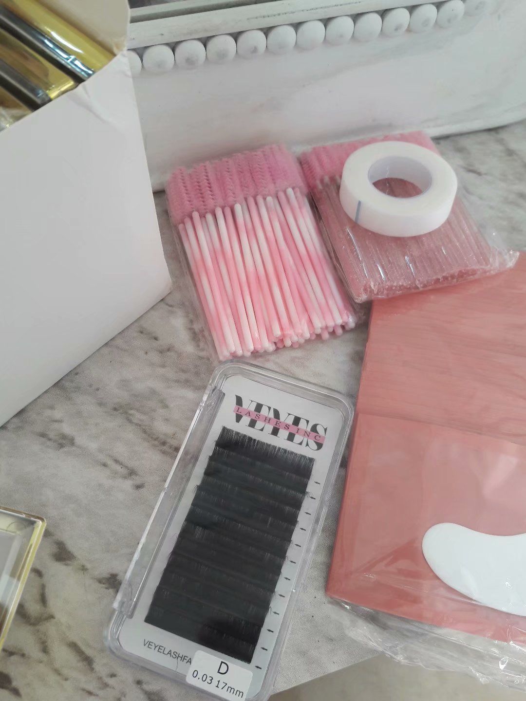 Customer photo review of Wispy Eyelash Extensions 17-25mm