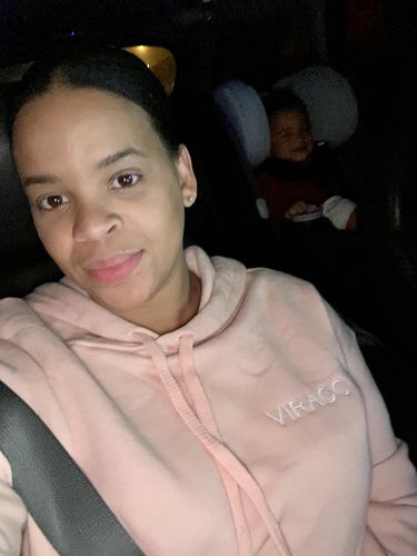 Customer photo review of Virago Cropped Hoodie