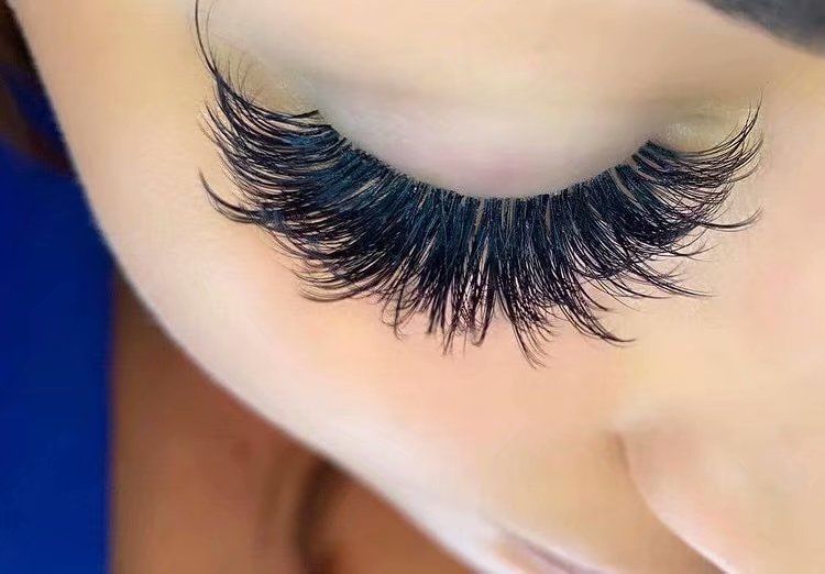 Customer photo review of Premium Eyelash Extensions 0.03 0.05 0.07mm