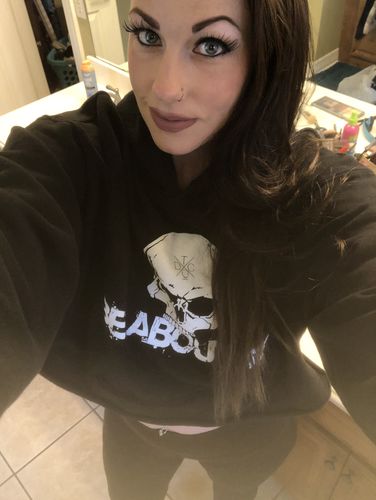 Customer photo review of 7- About It Crop Hoodie