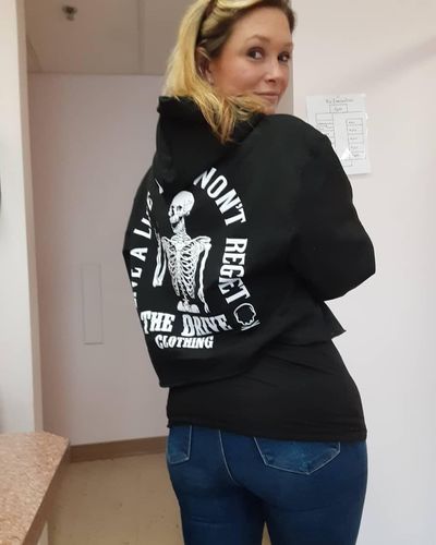 Customer photo review of 158 - Regret Crop Hoodie