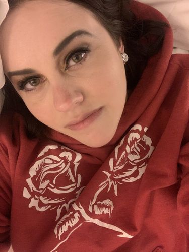 Customer photo review of 122 - Dead Rose Crop Hoodie