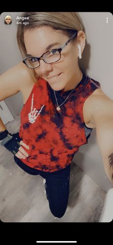 Customer photo review of 201 - Regret Black/Red  Crop Tank Top