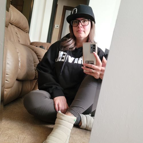 Customer photo review of #AF Hoodie - 01