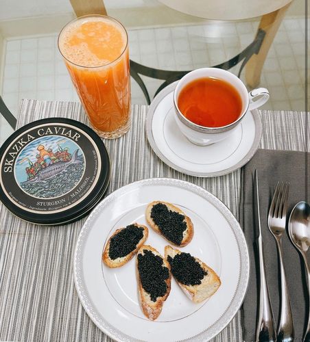 Customer photo review of "Russian Czar" Beluga Hybrid Sturgeon Caviar
