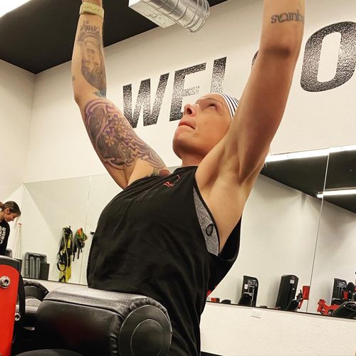 Customer photo review of 86- Pain Tank Top