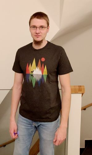 Customer photo review of HIRSCH IM WALD GEOMETRISCH - Bio Herren Shirt