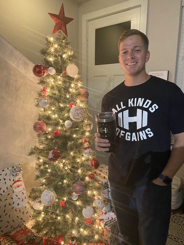 Customer photo review of Dumbbell All Kinds Of Gains Mens Apparel