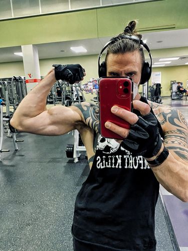 Customer photo review of 189- Comfort 2.0 Stringer Tank Top