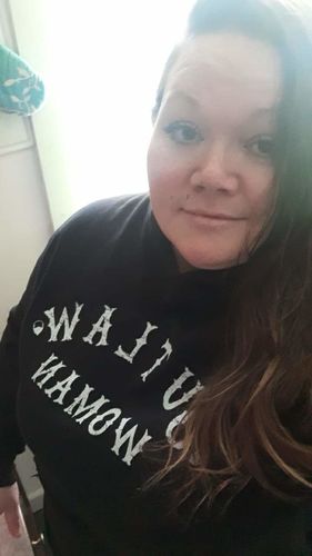 Customer photo review of 171 - Outlaw Woman Crop Hoodie