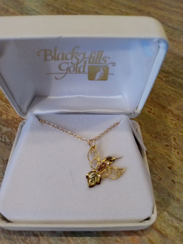 Customer photo review of Uplifting Hummingbird Pendant & Necklace - Black Hills Gold
