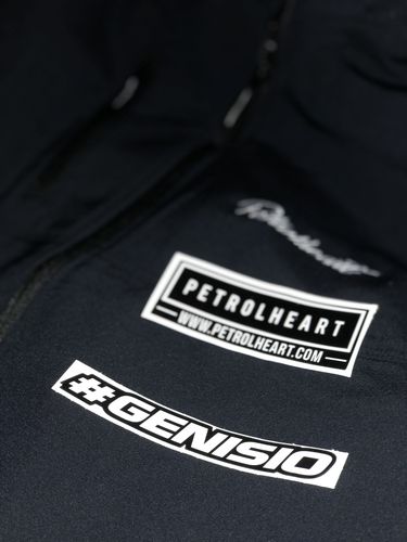 Customer photo review of Petrolheart Softshell Jacket