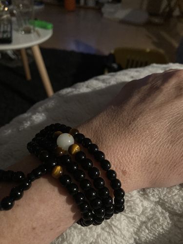 Customer photo review of Mala Armband