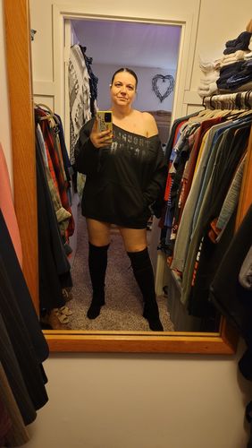 Customer photo review of #Pay Wide Neck Hoodie - 02