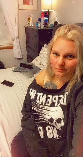 Customer photo review of #No One Wide Neck Hoodie - 04