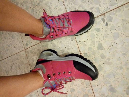 Customer photo review of Women Hiking and Trekking Sneakers
