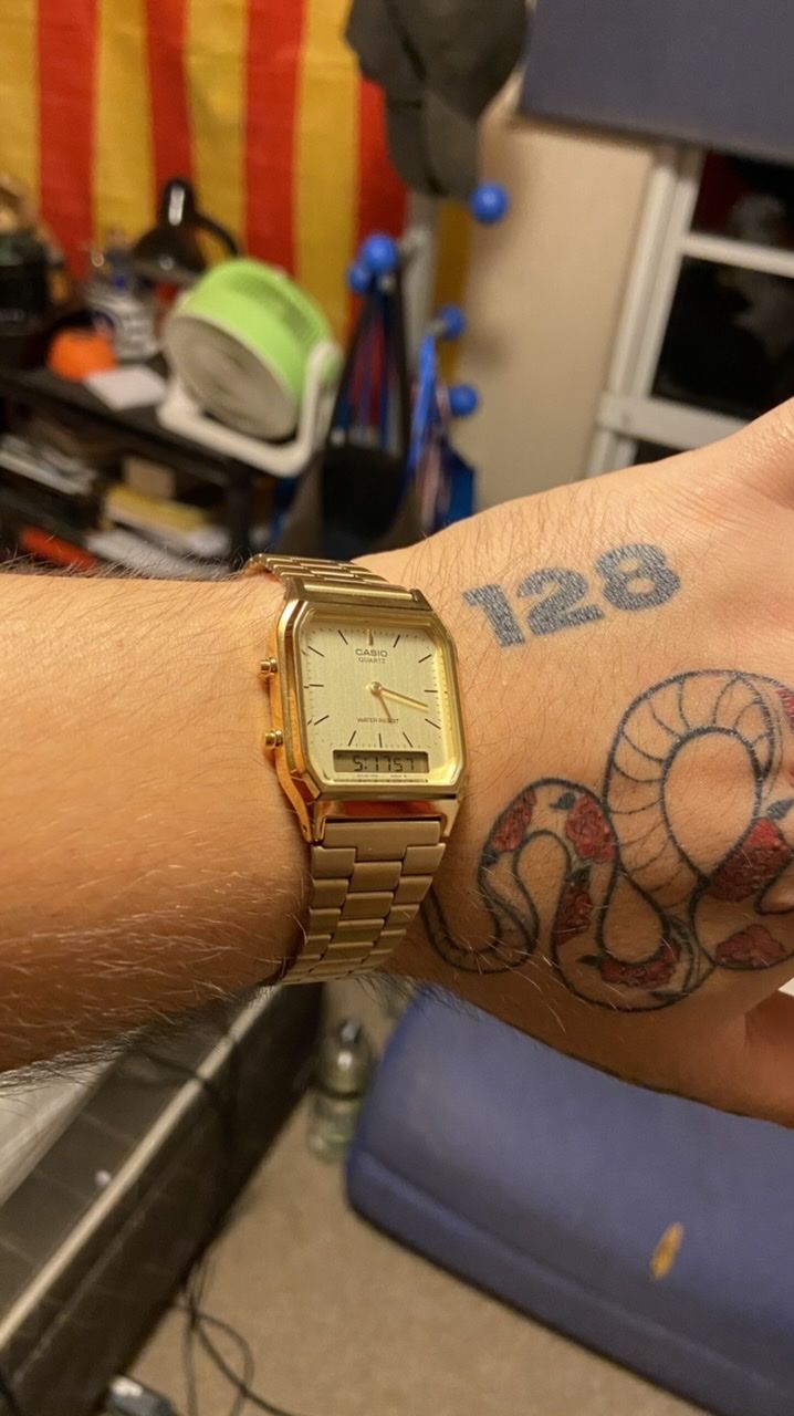Customer photo review of Reloj Casio Vintage AQ-230GA-9DMQ Dorado