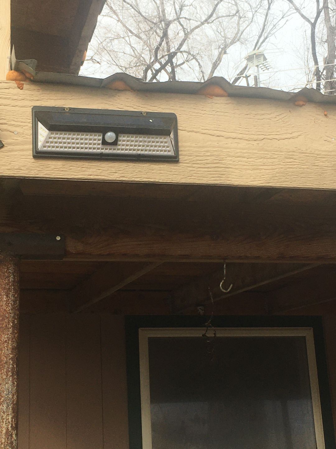 Customer photo review of 118 LED Solar Light 1000 Lumens
