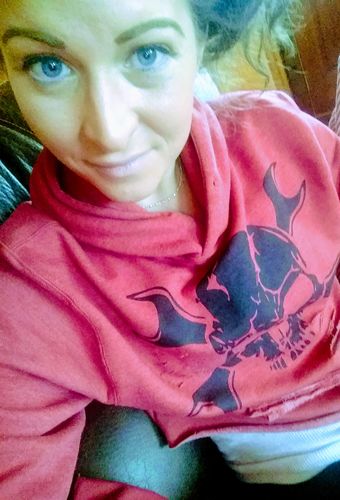 Customer photo review of Nobody Crop Hoodie - 09