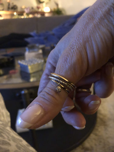 Customer photo review of Bague Blanka