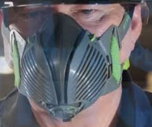 Customer photo review of Stealth P3 Dust & Particle Protective Respirator Face Mask