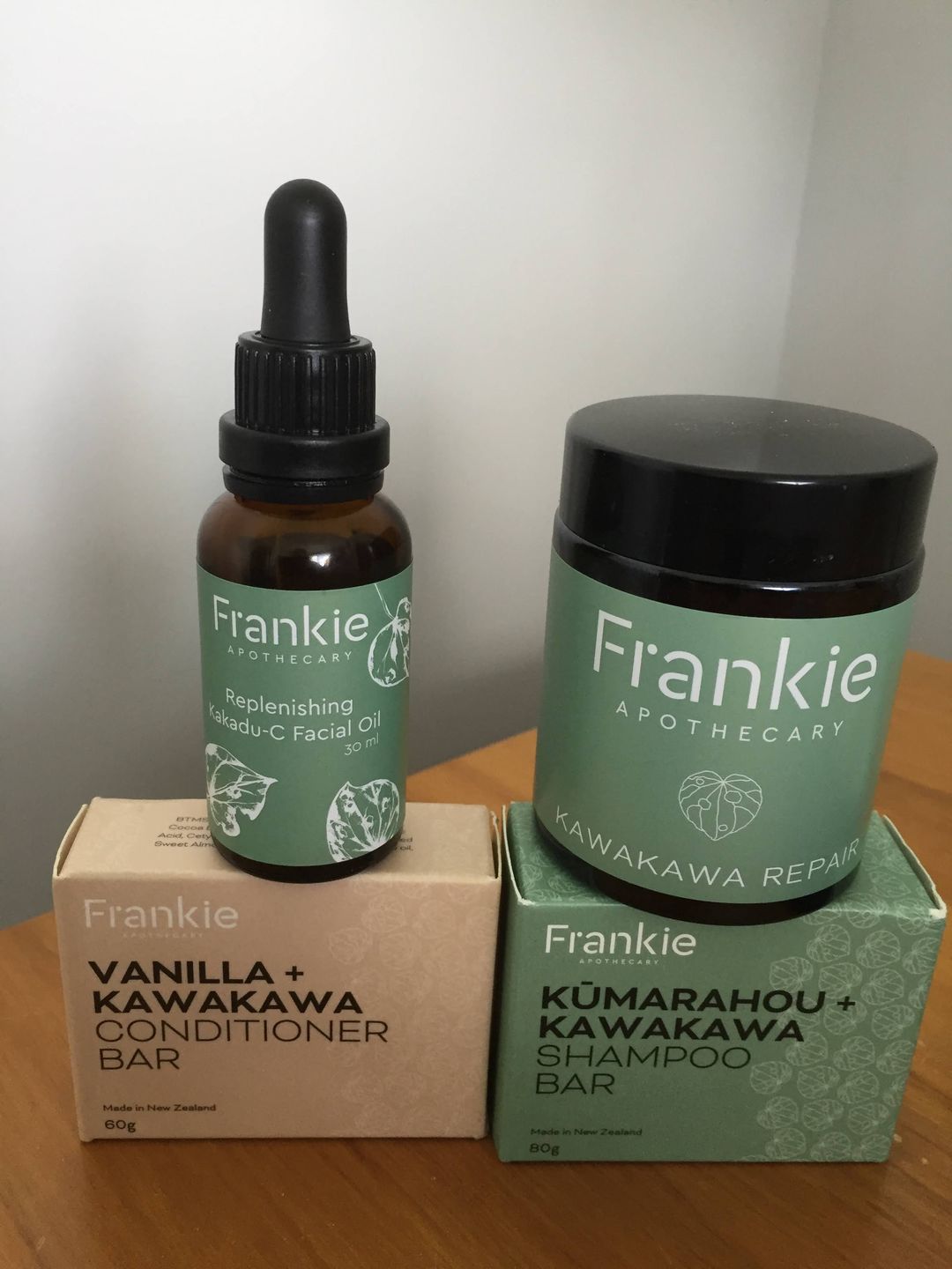 Customer photo review of Kawakawa Haircare Bar Duos