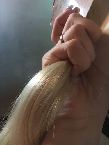Customer photo review of Full Shine Tape in Hair Extensions 100% Virgin Human Hair Highlights (#18P613)