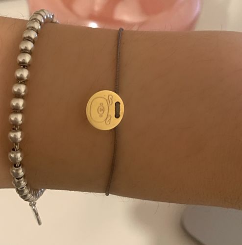 Customer photo review of 14 Karat Lineart Freundschaftarmband