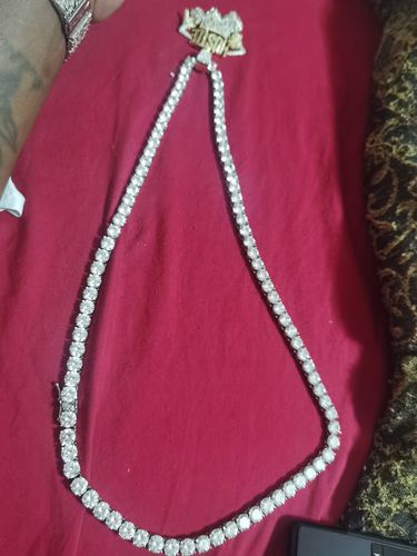 Customer photo review of Steel No Tarnish 200 Carat Flawless CZ Chain