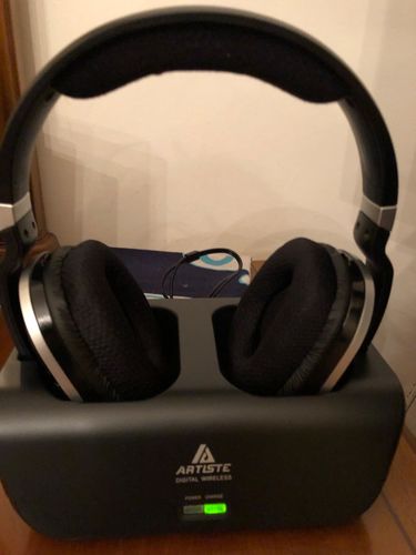 Customer photo review of Wireless TV Headphones, Monodeal Over Ear Headsets for TV Watching with Charging Dock, 2.4GHz RF Transmitter, 100ft Wireless Range and Rechargeable 20 Hour Battery, Black