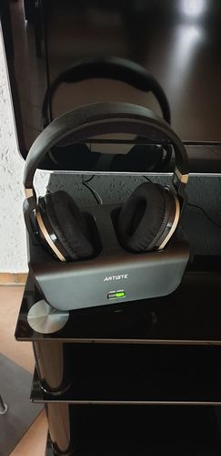 Customer photo review of Wireless Headphones for TV with Optical, MONODEAL Digital Stereo Over Ear Headsets with Charging Dock, 2.4GHz Rf Transmitter, 20H Playtime, for TV Pc Mobile