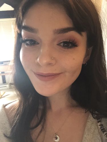 Customer photo review of Amethyst Magnetic Eyelashes and Eyeliner Kit