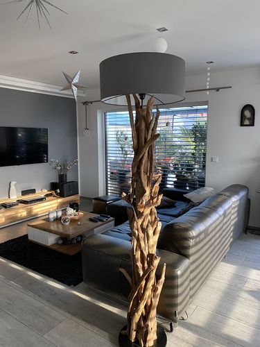 Customer photo review of Stehlampe Teak Wurzelholz BLUMA  | Höhe 180 cm | inkl. Lampenschirm