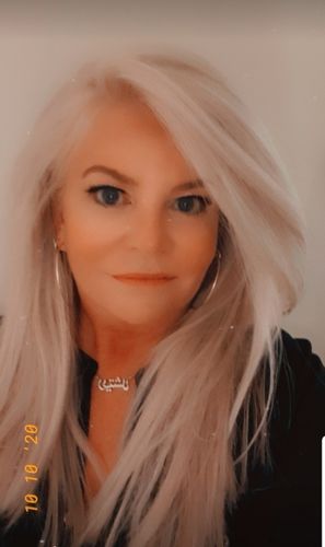 Customer photo review of Limited Edition Pink Diamond Magnetic False Eyelashes