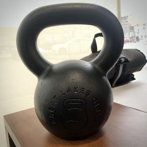 Customer photo review of 14kg / 31 lbs E-coated Cast Iron Kettlebell