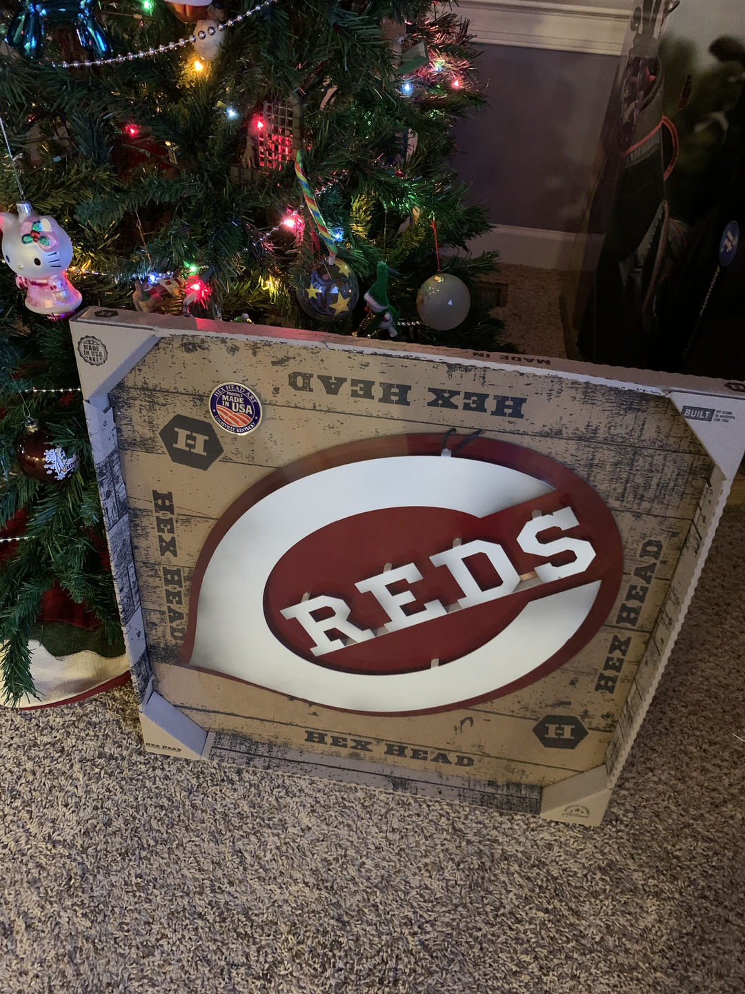 Customer photo review of Cincinnati Reds C Logo 3D Metal Artwork