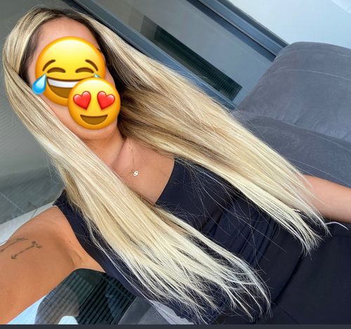 Customer photo review of Full Shine Clip in Extensions 100% Remy Human Hair Balayage Blonde (#18/22/60)