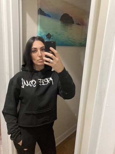 Customer photo review of 145 - Free Soul Crop Hoodie