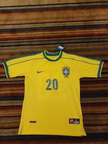 Customer photo review of Brazil - 1998 World cup kit