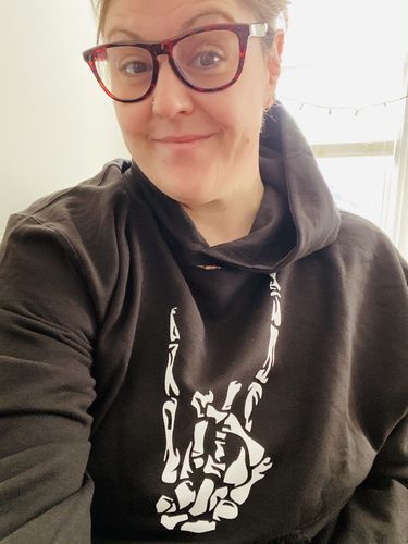 Customer photo review of 158 - Regret Crop Hoodie