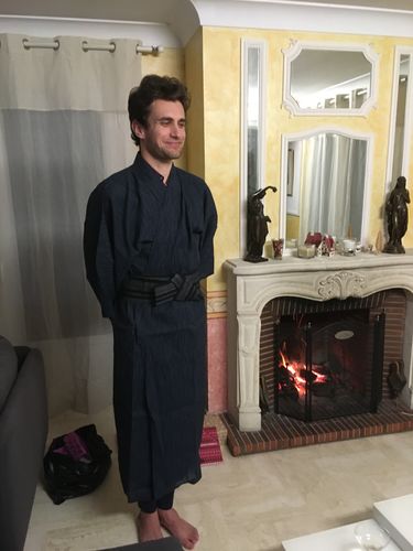 Customer photo review of Yukata Homme Japonais Noir