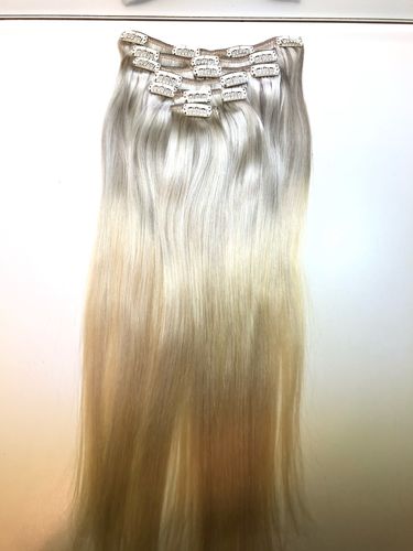 Customer photo review of Full Shine Clip in Extensions 100% Remy Human Hair Balayage Blonde (#18/22/60)