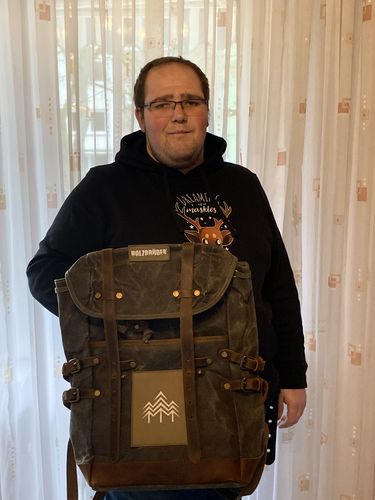 Customer photo review of Rucksack Olivgrau (🌲) (Vorbesteller)