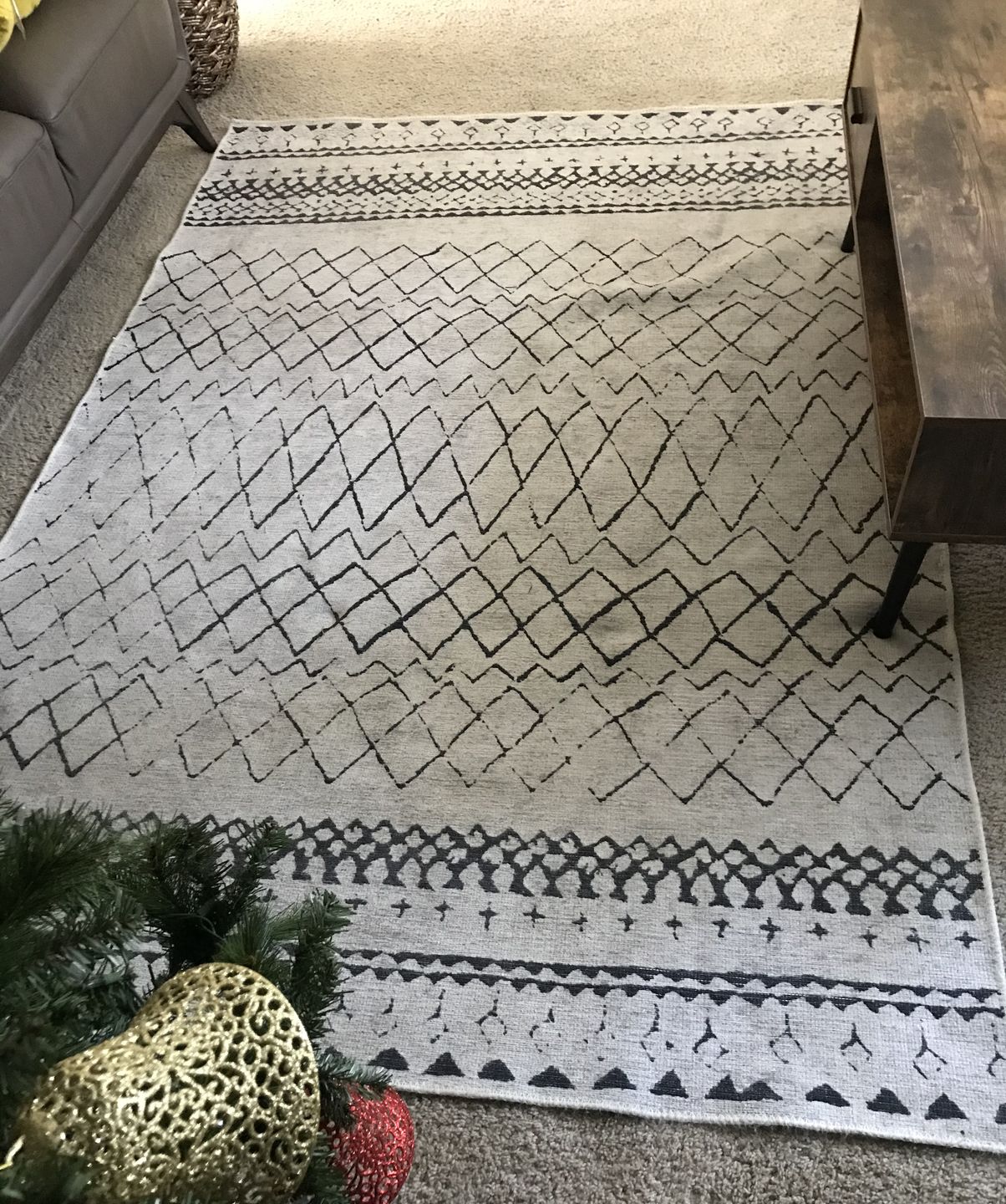 Customer photo review of Alma Scandi Silver Rug