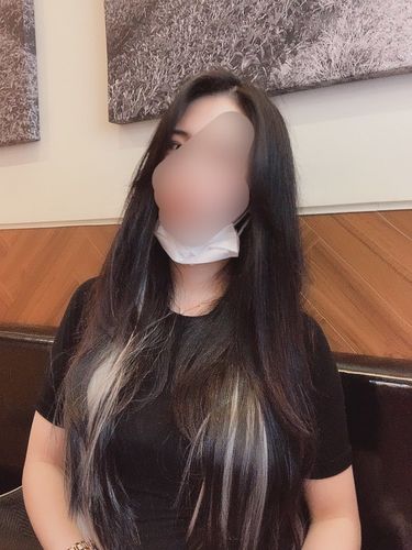 Customer photo review of Full Shine Clip in Extensions 100% Remy Human Hair 7 Pieces Darkest Brown (#2)