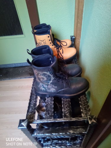 Customer photo review of Bastet-Stiefel