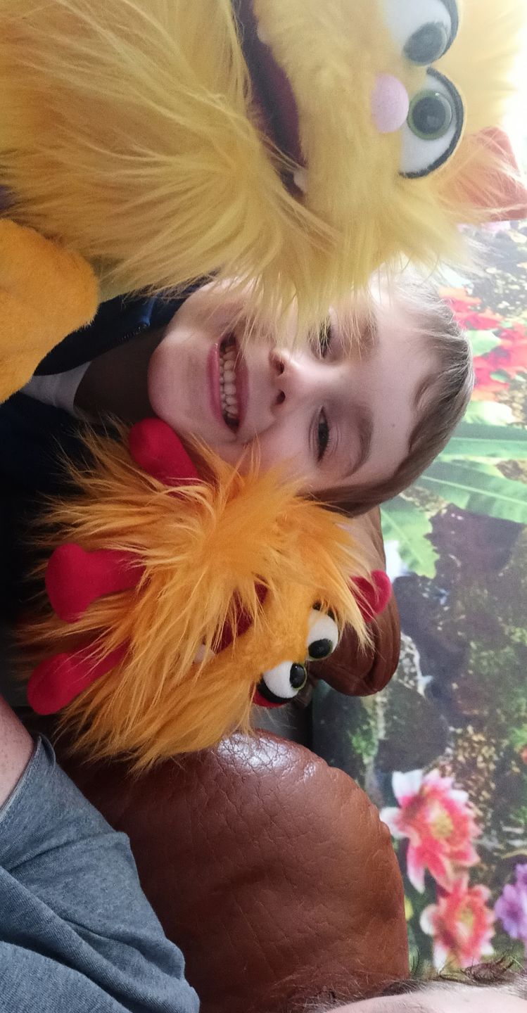 Customer photo review of Marionnette Chamicki Monstre Jaune