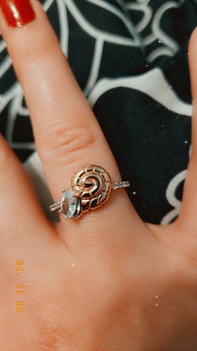 Customer photo review of Disney® Villains Candle - 925 Sterling Silver Villain Ring Collection