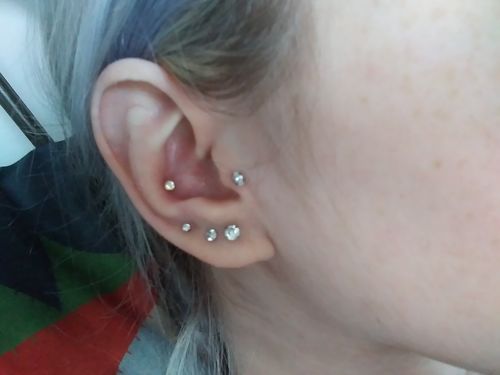 Customer photo review of Marquise Gem Internally Threaded Lip Ring