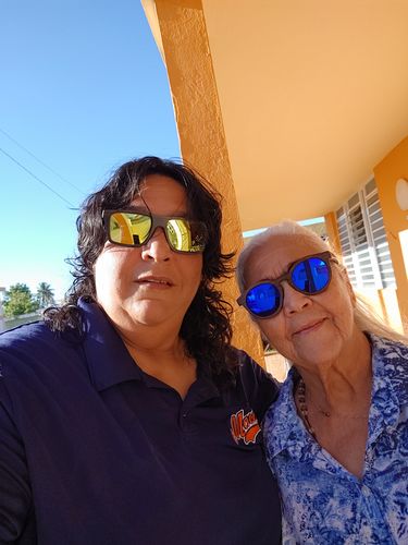 Customer photo review of Retro Gold